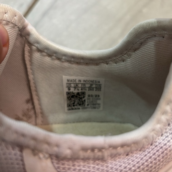 ADIDAS NMD’s - Picture 7 of 7